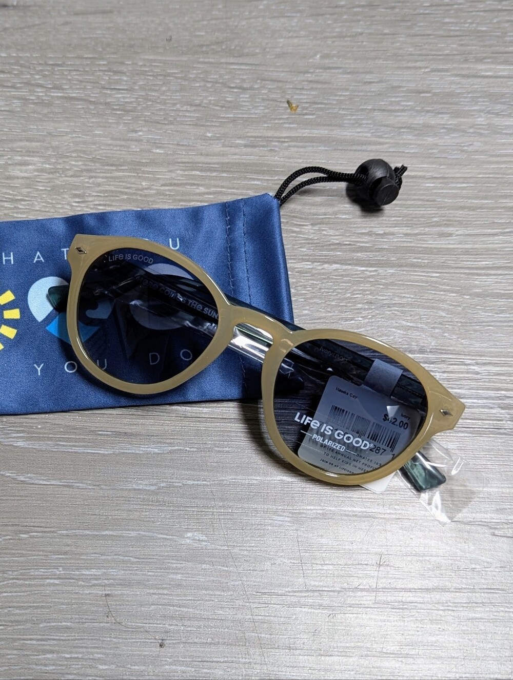 NWT Life Is Good Sunglasses Hawks Cay Ivory
